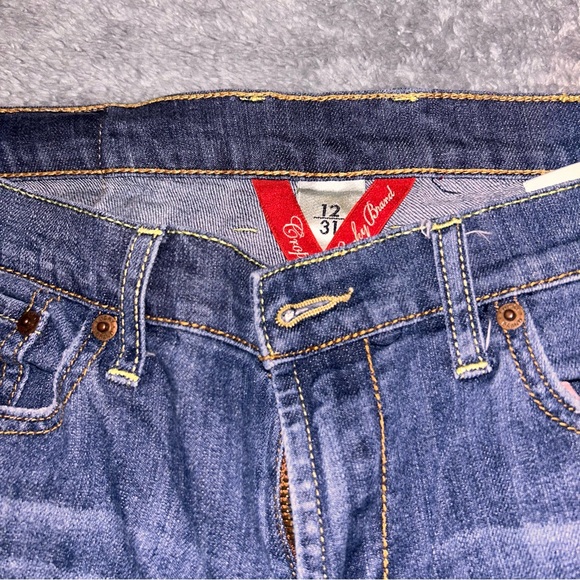 Lucky Brand Jean crops size 12 - Picture 7 of 9